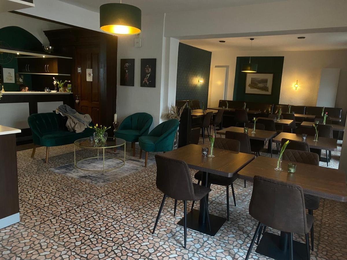 Hotel Vier Loewen Traben-Trarbach Extérieur photo