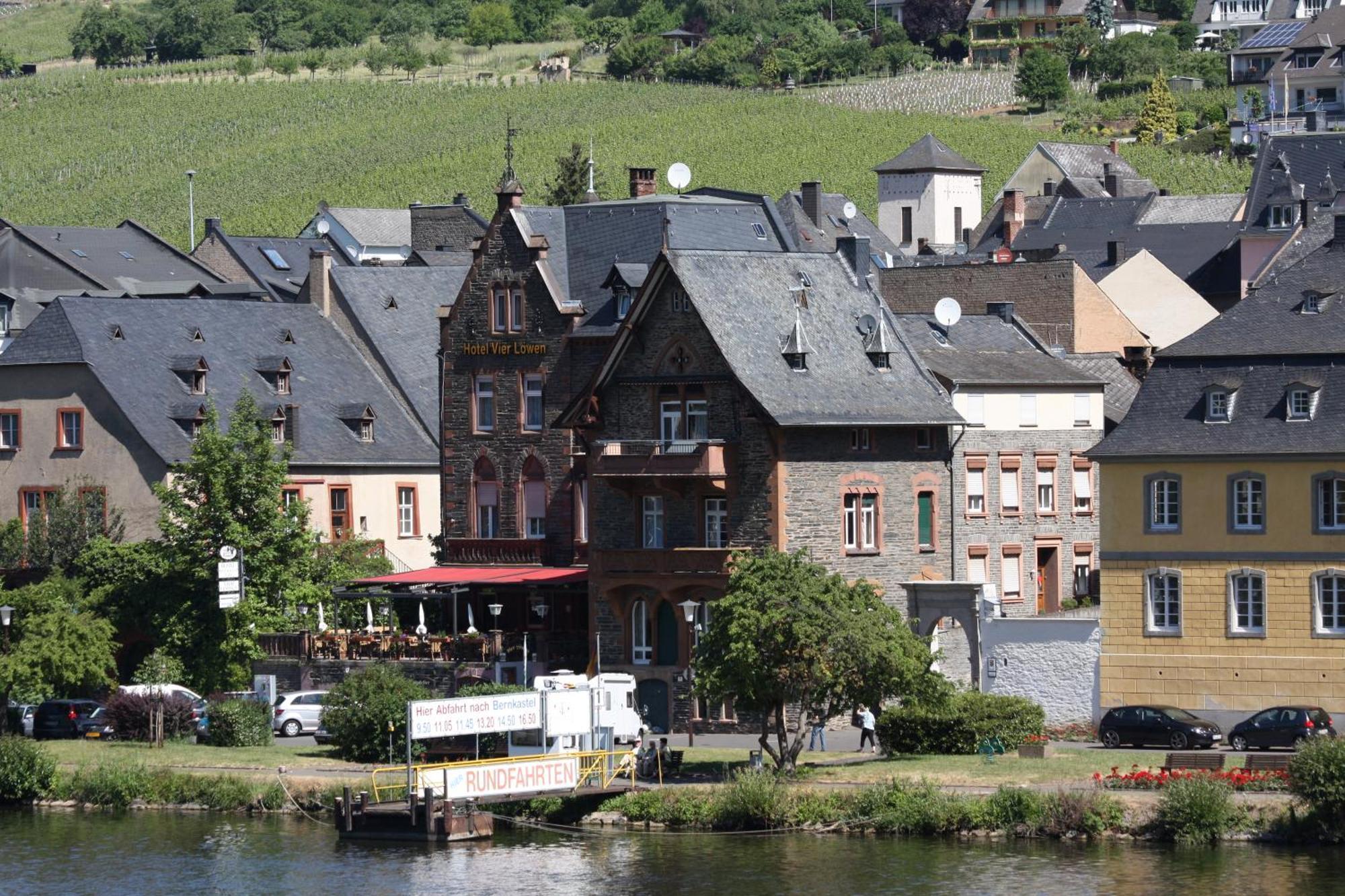 Hotel Vier Loewen Traben-Trarbach Extérieur photo
