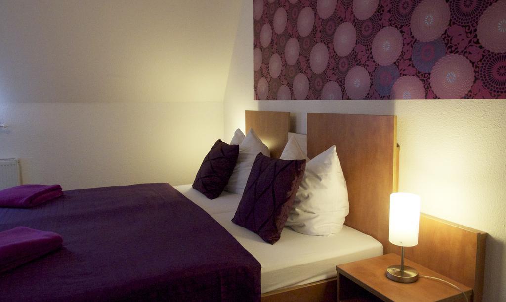 Hotel Vier Loewen Traben-Trarbach Extérieur photo
